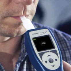 AlcoTrue M Alkoholtestgerät