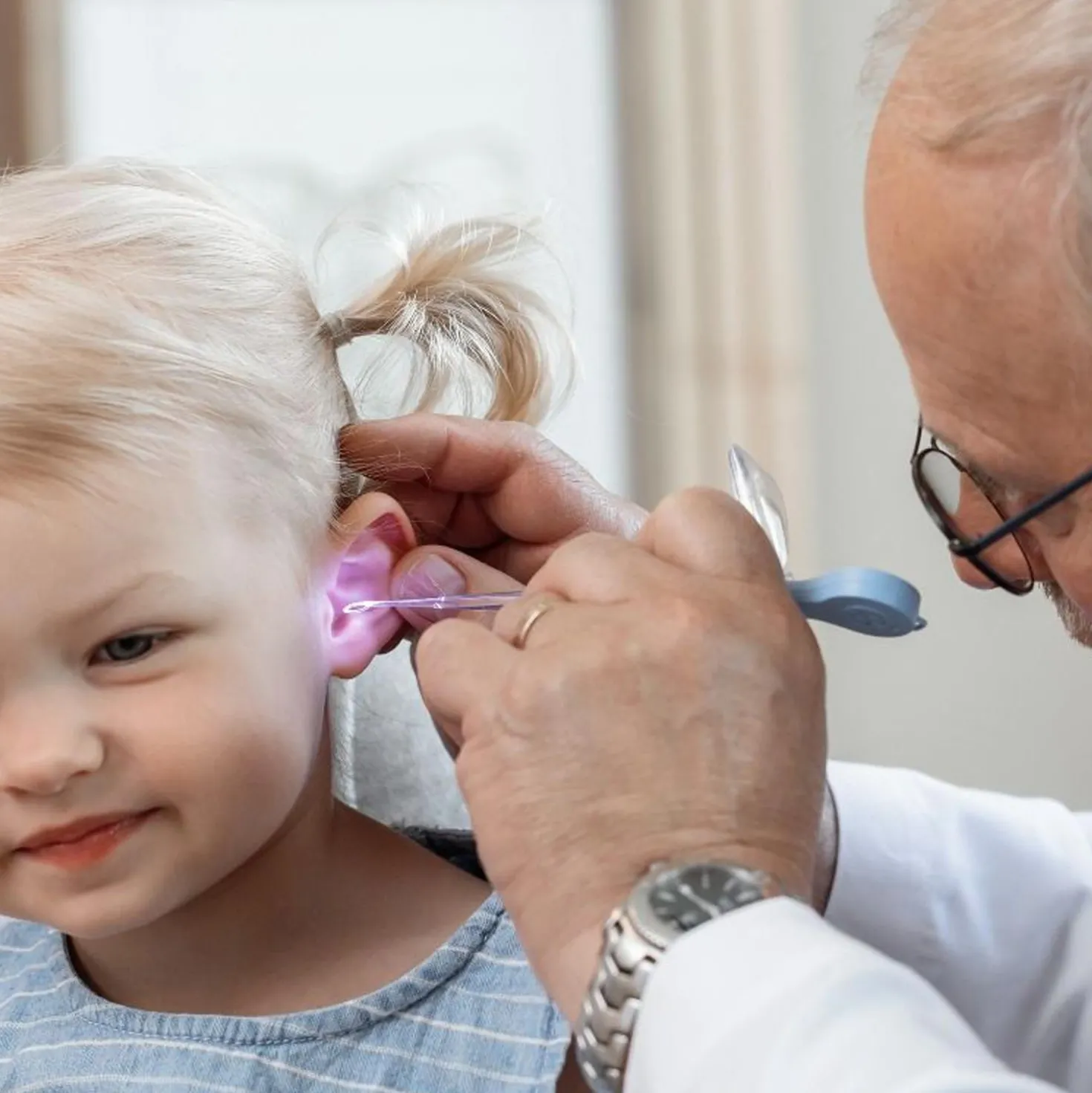 Bionix® Lighted Ear Curette™ mit Lupe