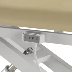 Elektrische Untersuchungsliege