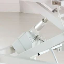 Elektrische Untersuchungsliege