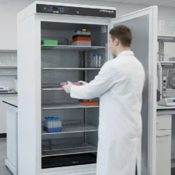 Labor-Kühlschrank LABEX 340