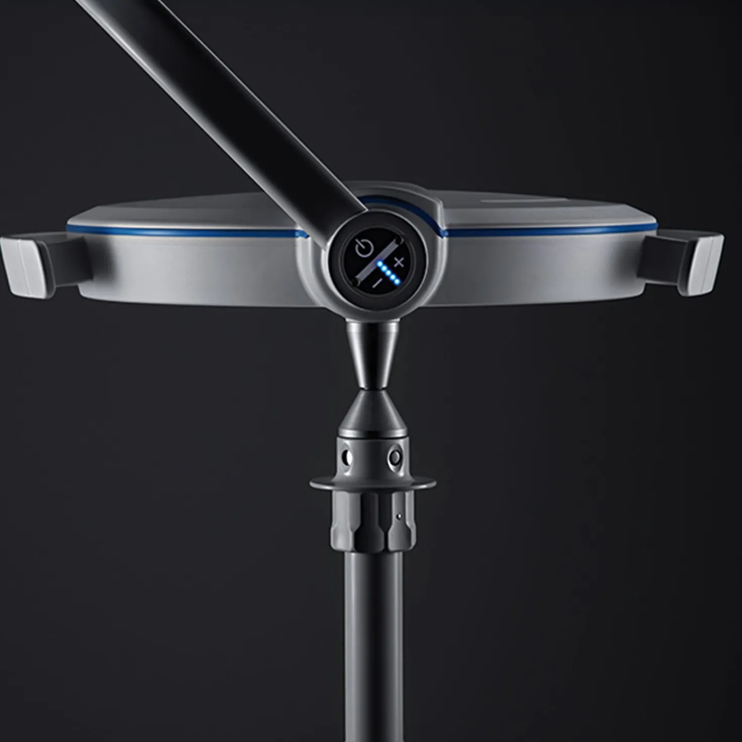 MACH LED 150