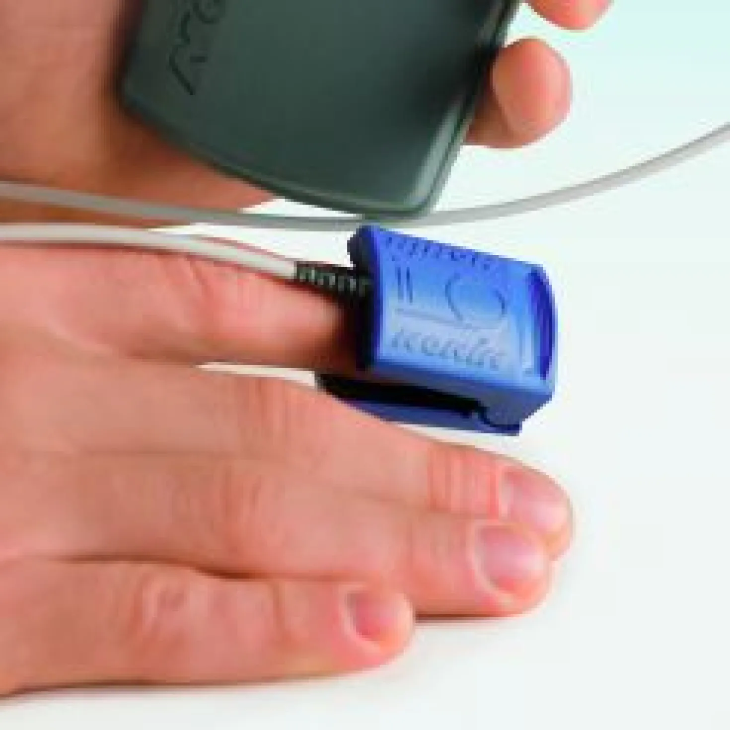 NONIN PalmSAT 2500A Handheld Pulsoximeter