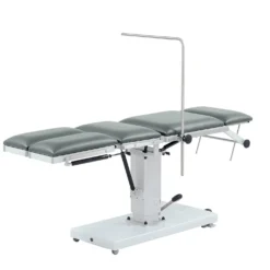OP-Tisch POWER MAT mit spreizbaren Beinteilen