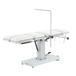 OP-Tisch POWER MAT mit spreizbaren Beinteilen
