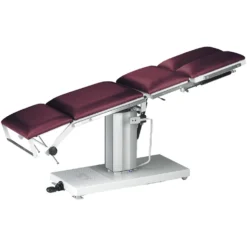 OP-Tisch POWER MAT mit spreizbaren Beinteilen