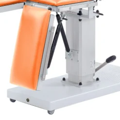 OP-Tisch POWER MAT mit spreizbaren Beinteilen