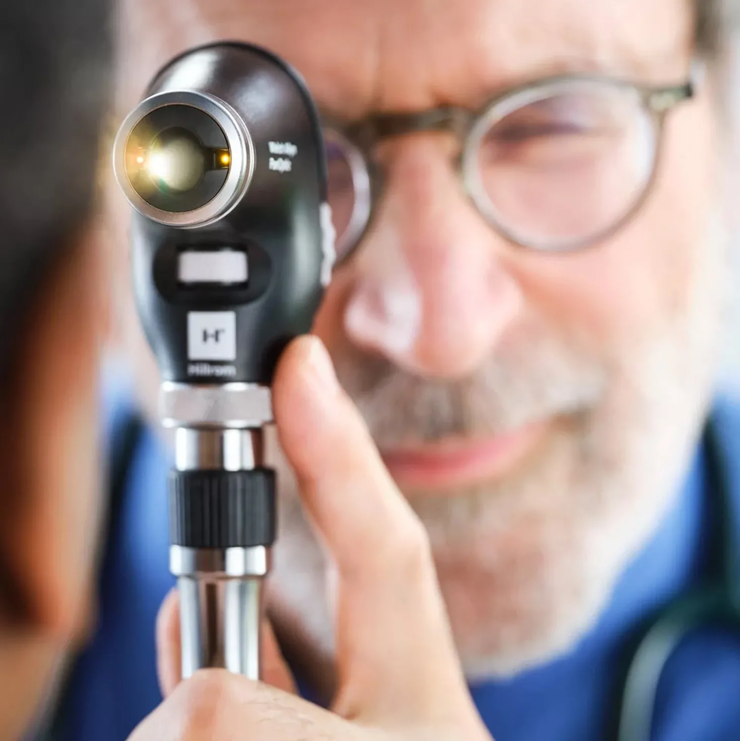 PanOptic Plus & MacroView Plus Diagnostik-Set mit iExaminer