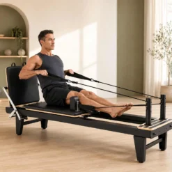 Reformer-Pilates-Gerät