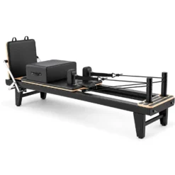 Reformer-Pilates-Gerät