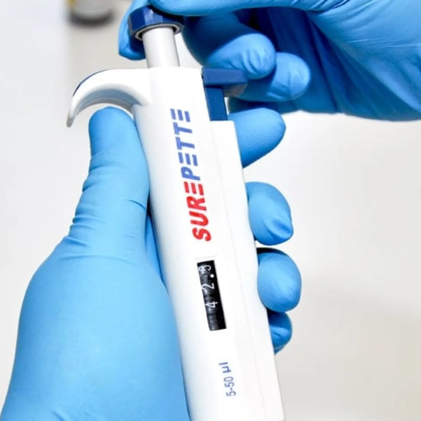 SurePette - Variabel einstellbare Kolbenhubpipette