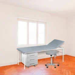 Untersuchungsliege im Sparpaket