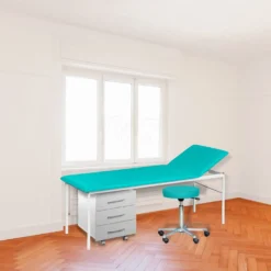 Untersuchungsliege im Sparpaket