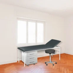 Untersuchungsliege im Sparpaket