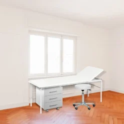 Untersuchungsliege im Sparpaket